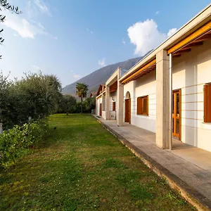Casa vacanze Casa Degli Ulivi, Sale Marasino